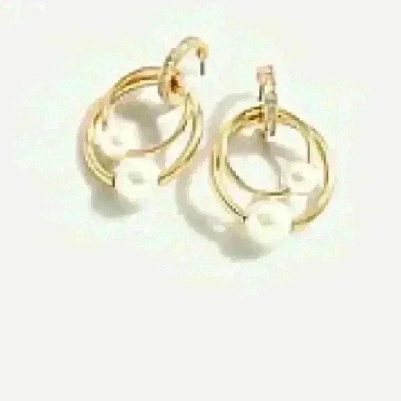 J Crew Pearl Drop Hoop Earrings - Picture 1 of 4